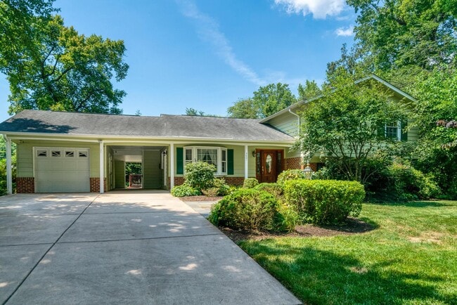 Primary Photo - 4601 Wood Dr