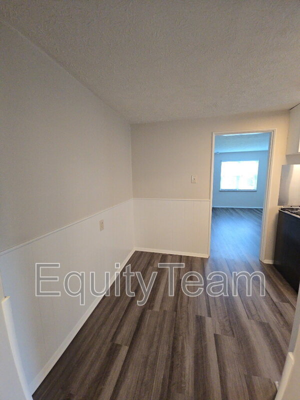 Building Photo - 33 Gahl Terrace