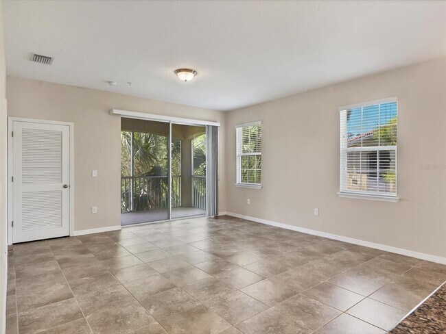 Building Photo - 8219 Enclave Way