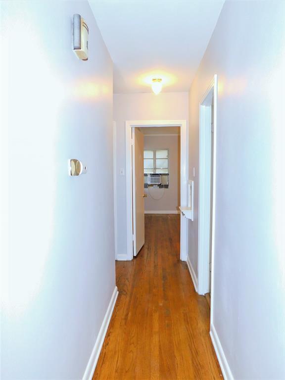 Building Photo - 805 Emery St