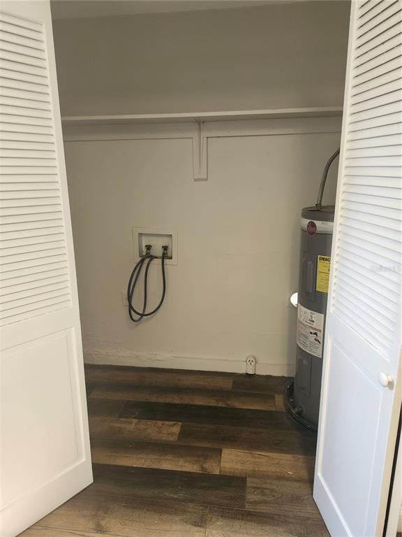 Building Photo - 11710 Wesson Cir W