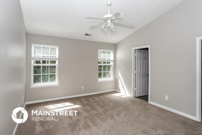 Building Photo - 1325 Crestfield Ct