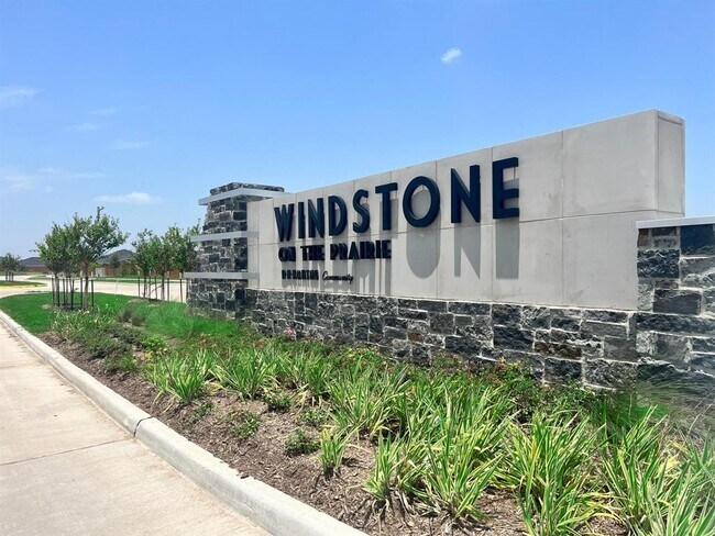 Building Photo - 7515 Audubon Russet Dr