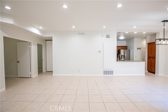 Building Photo - 771 Via Colinas