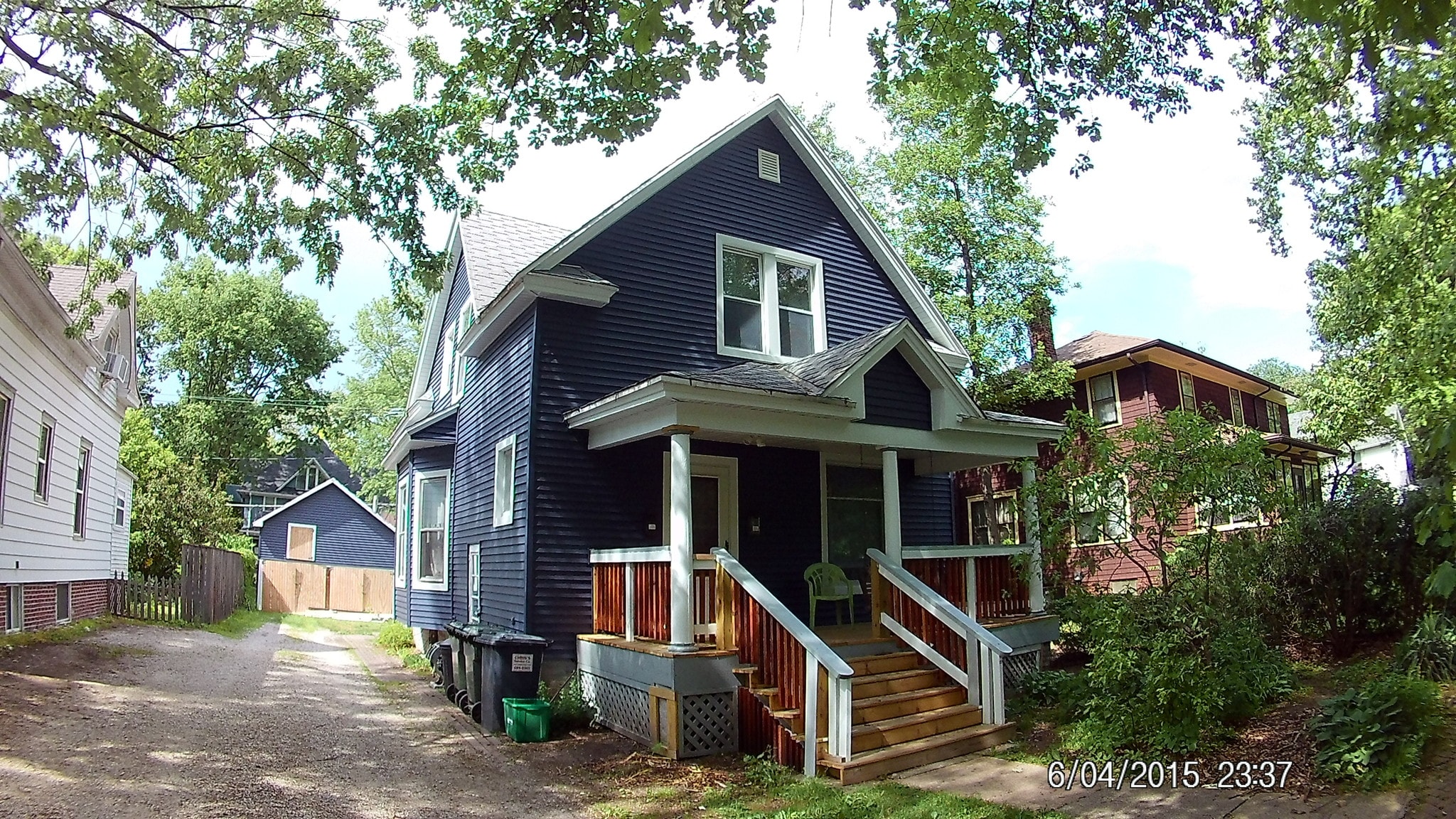 Building Photo - 604 W California Ave