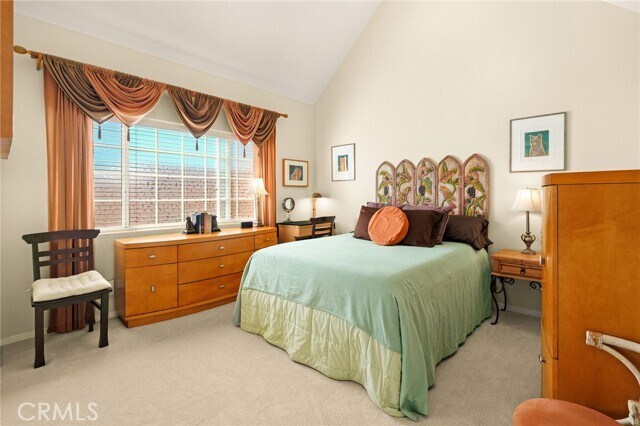 Building Photo - 1827 Barry Ave