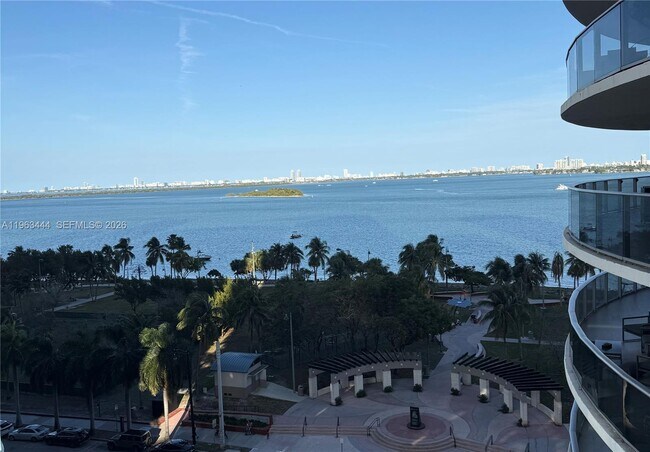 Building Photo - 488 NE 18th St