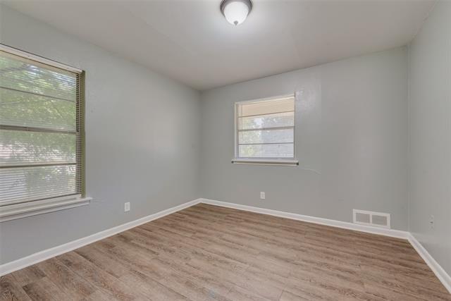 Building Photo - 914 British Blvd