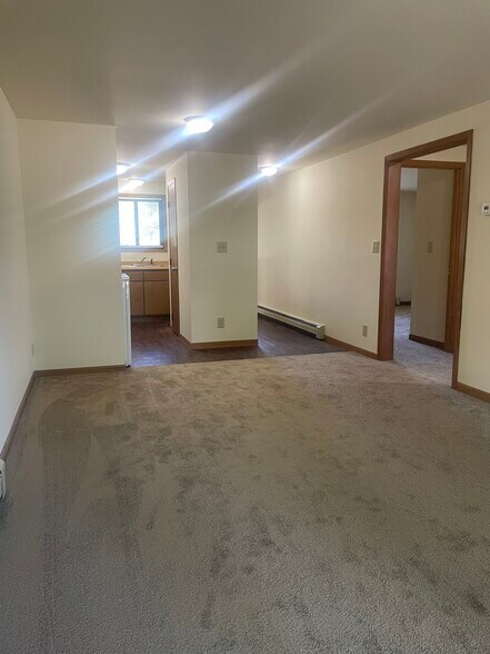 Building Photo - 3273 Graydon Ave