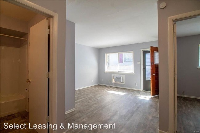 Building Photo - 2225-2239 N 4th St