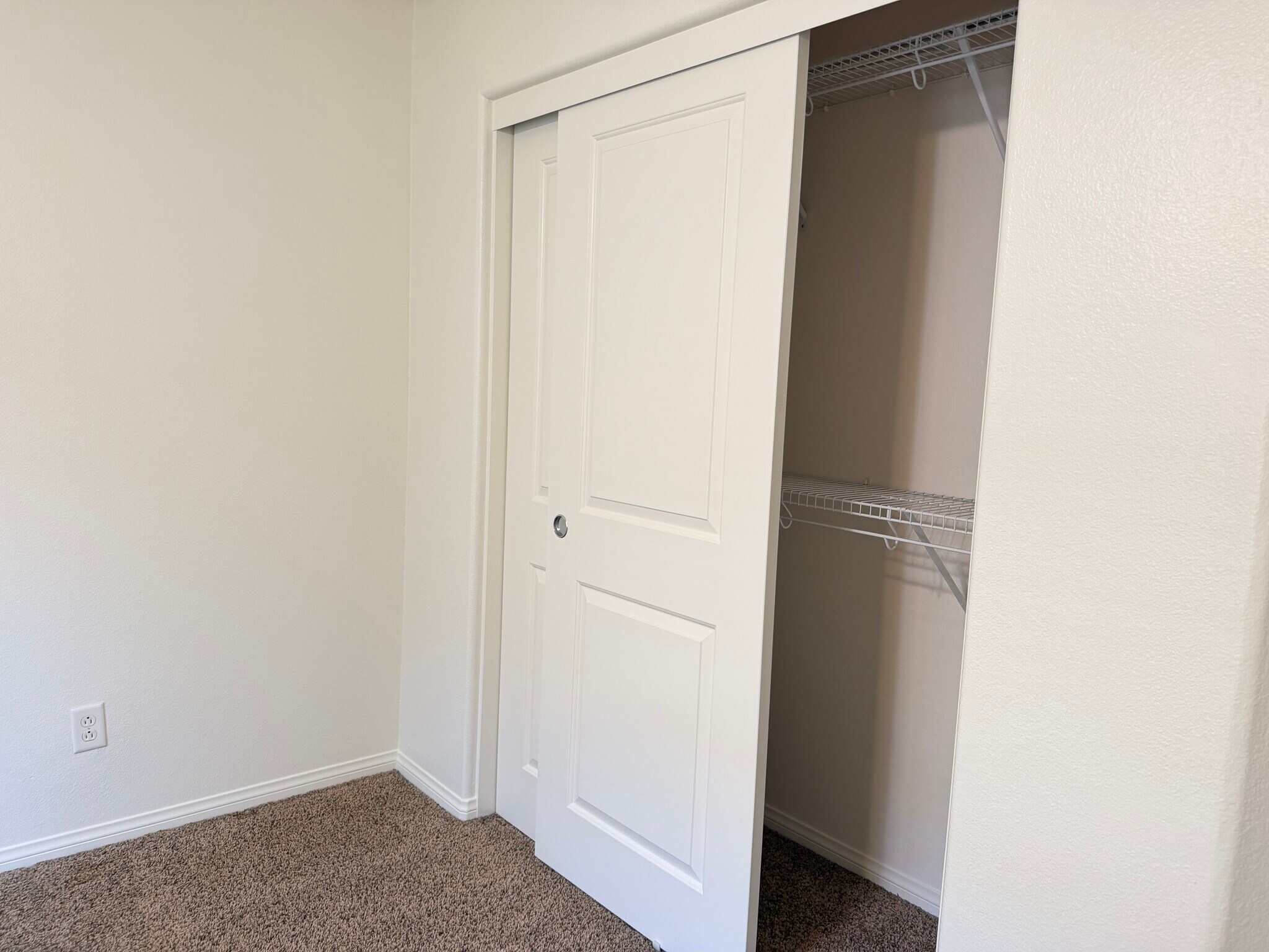 bedroom closet - 28377 Mirabelle Ln