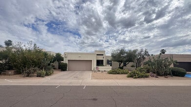 Building Photo - 6707 E Kelton Ln