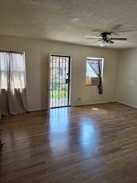 Building Photo - 1234 Dorner Dr