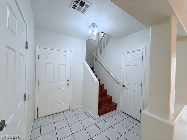 Building Photo - 7290 Linaria Rd