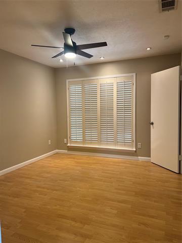 Building Photo - 9003 Villa Park Cir