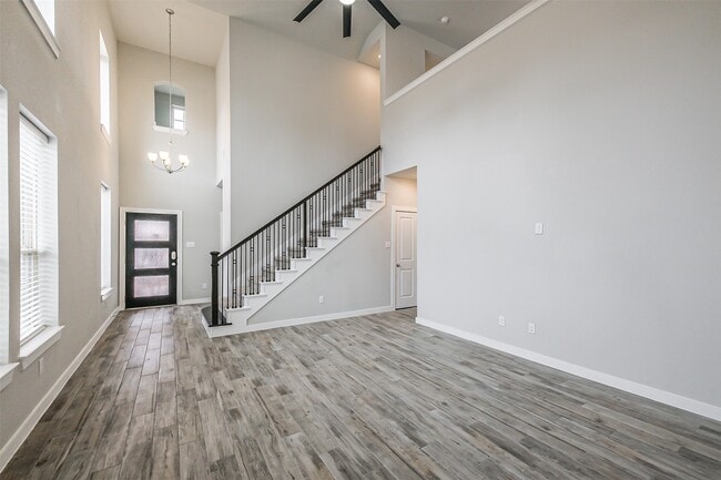 Building Photo - 122 Vine Mint Dr