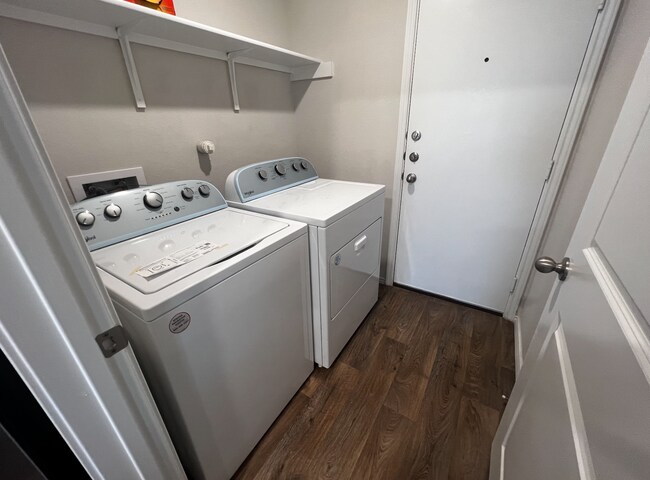 Building Photo - 7259 Brisk Brk