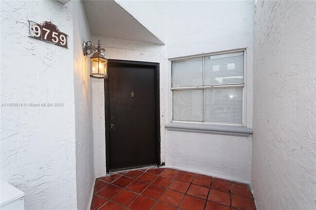 Building Photo - 9759 NW 48th Terrace
