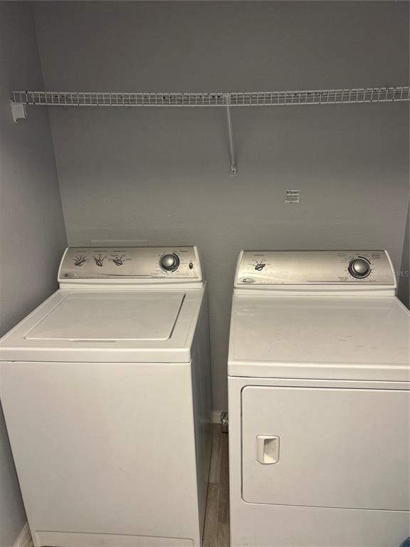 Building Photo - 10761 Garden Lily Dr