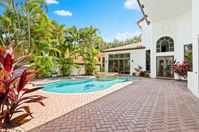 Building Photo - 17550 Circle Pond Ct
