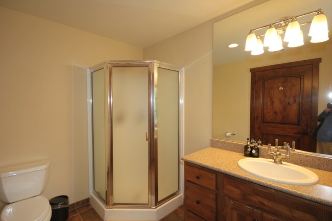 Building Photo - 1141 Meadowlark Ln