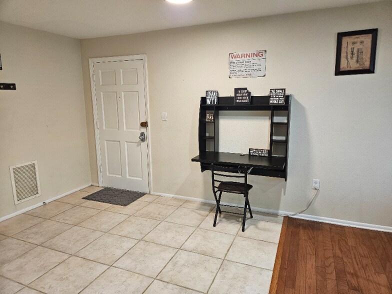 Building Photo - 4315 Aegean Dr