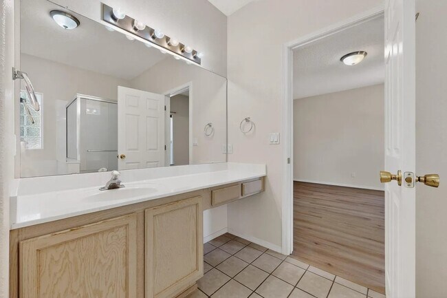 Building Photo - 3812 Pinon Jay Ct NW