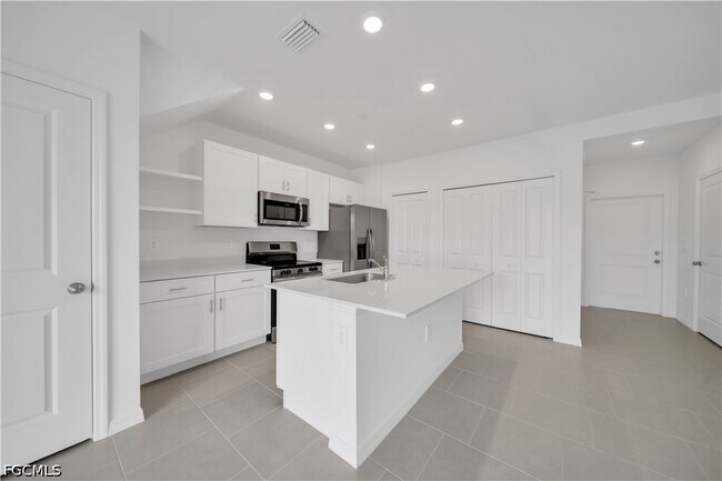 Building Photo - 4276 Cirella Ct