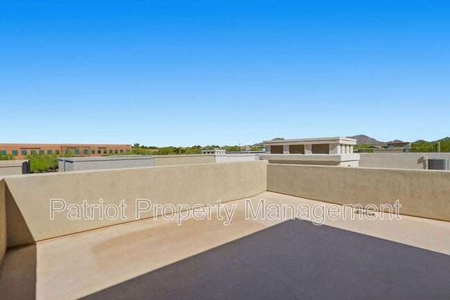 Building Photo - 7347 E Vista Bonita Dr