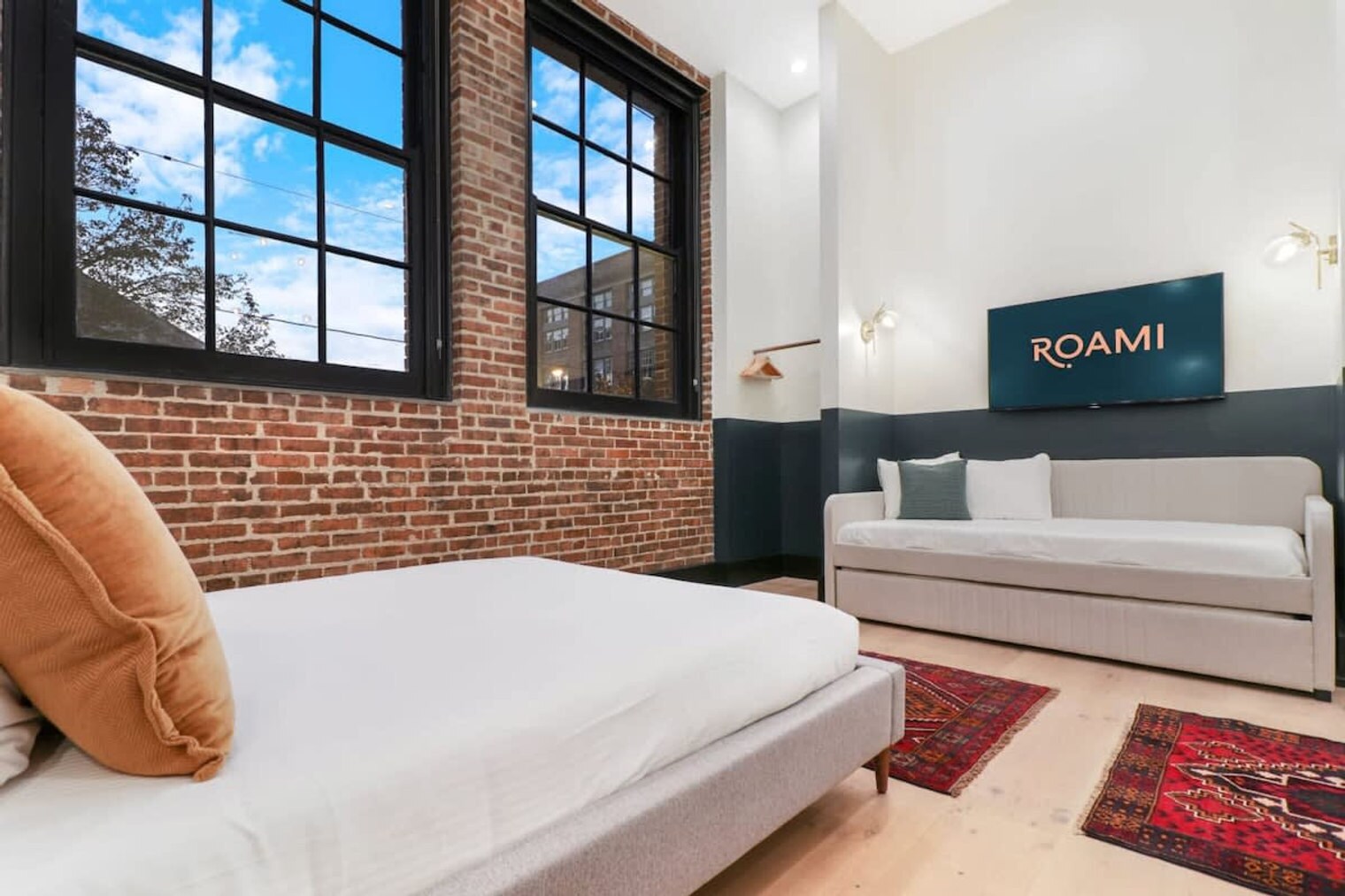 Building Photo - 1148 S Peters St