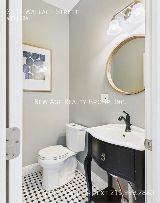 Building Photo - 3516 Wallace St