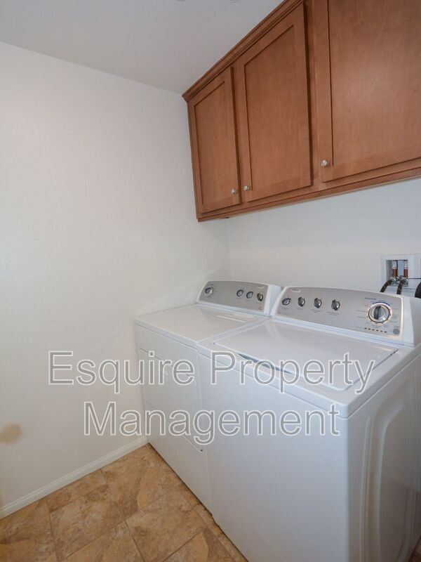 Building Photo - 320 Harbor Breeze Dr