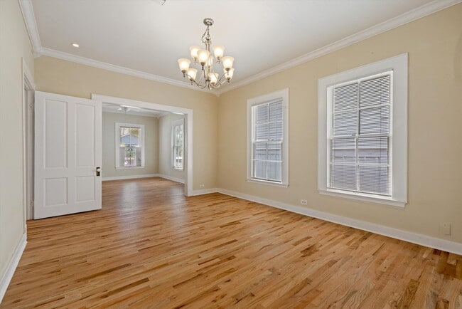 Building Photo - 1710 Avenue O