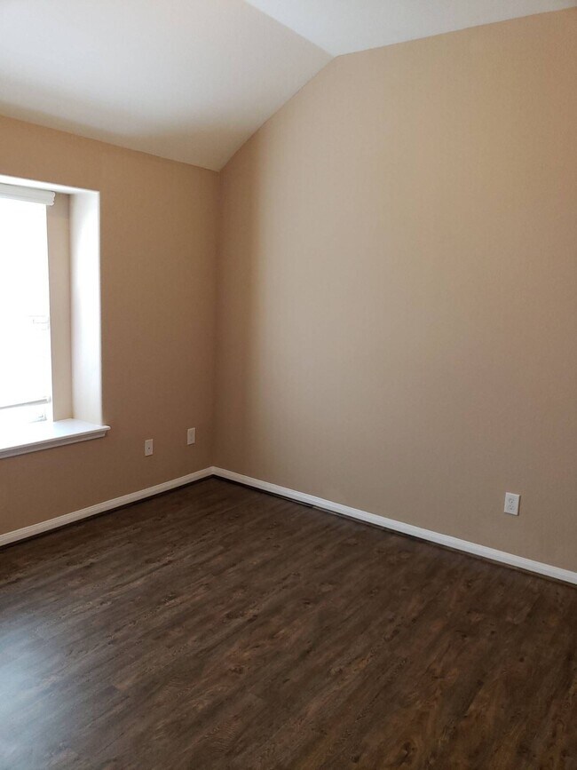 Building Photo - 26707 Gladestone Ridge Ct