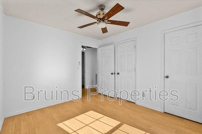 Building Photo - 5521 Hornaday Rd