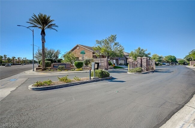 Building Photo - 9197 Grey Pebble Ct