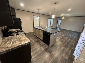 Building Photo - 12734 Co Rd 2184D