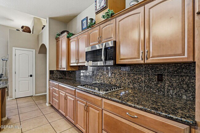 Building Photo - 312 Desert Garden Dr