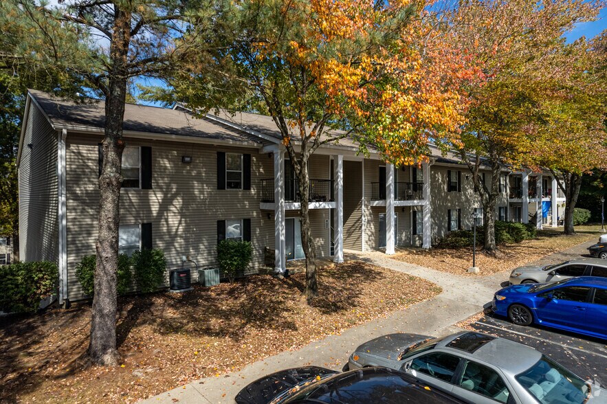 Views at West Town 500 Manor View Dr Knoxville TN 37923 Apartment