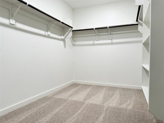 Building Photo - 7604 Purple Drop Bnd