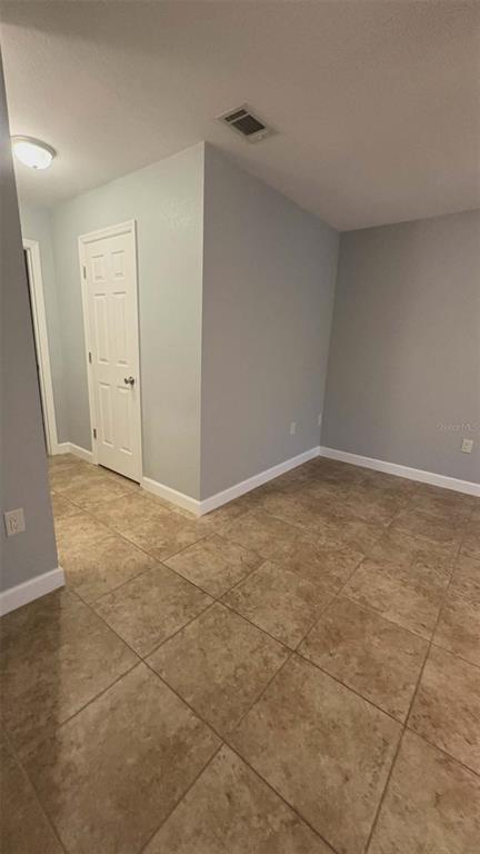 Building Photo - 5110 Clubside Dr
