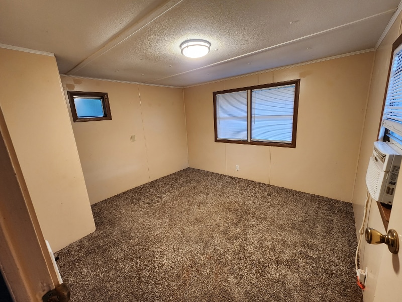 Building Photo - 10542 Lynnwood Ave