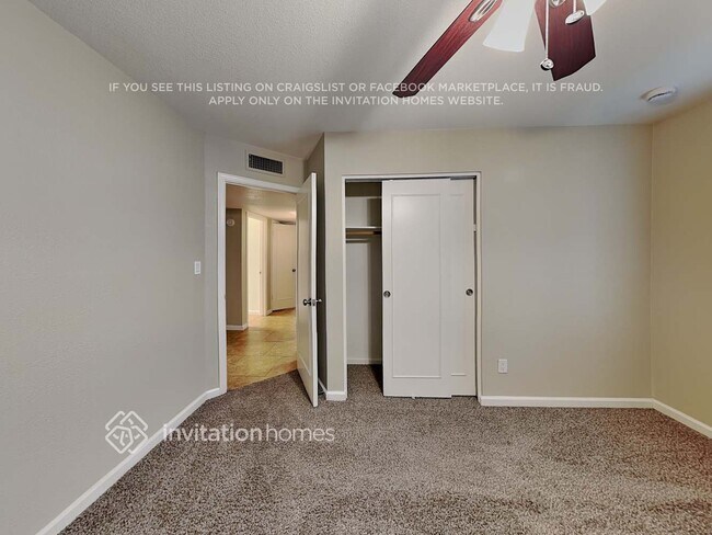 Building Photo - 2831 S Don Luis Cir