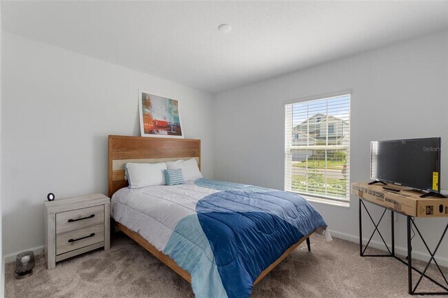 Building Photo - 656 Daring Dr