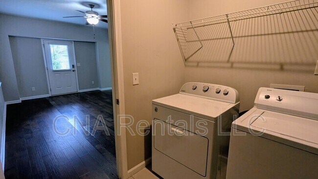Building Photo - 3290 Forest Creek Dr SW