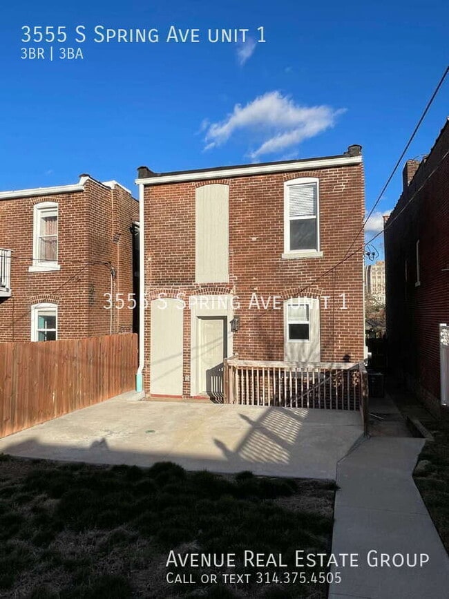 Building Photo - 3555 S Spring Ave