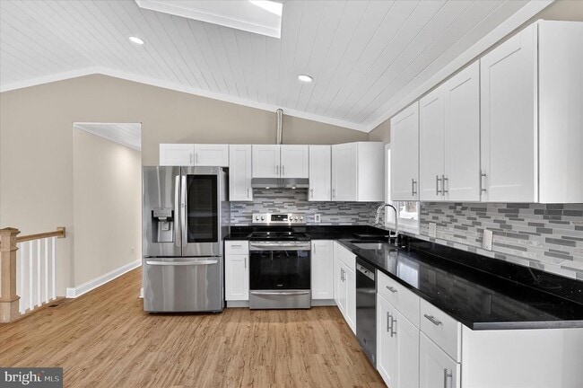 Building Photo - 19290 Bryants Ln