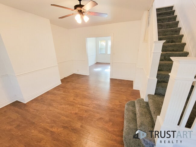Building Photo - 3 Bedroom House in Belfield