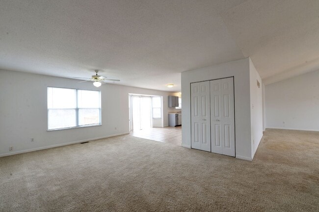 Building Photo - 4162 Whitehall Dr