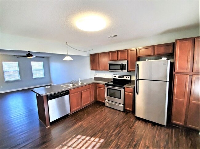 Building Photo - 202 Lanieve Ct